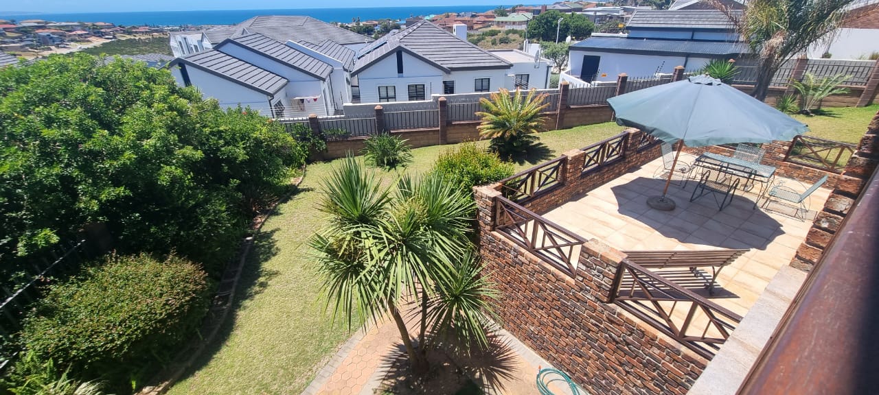 4 Bedroom Property for Sale in Hartenbos Heuwels Western Cape